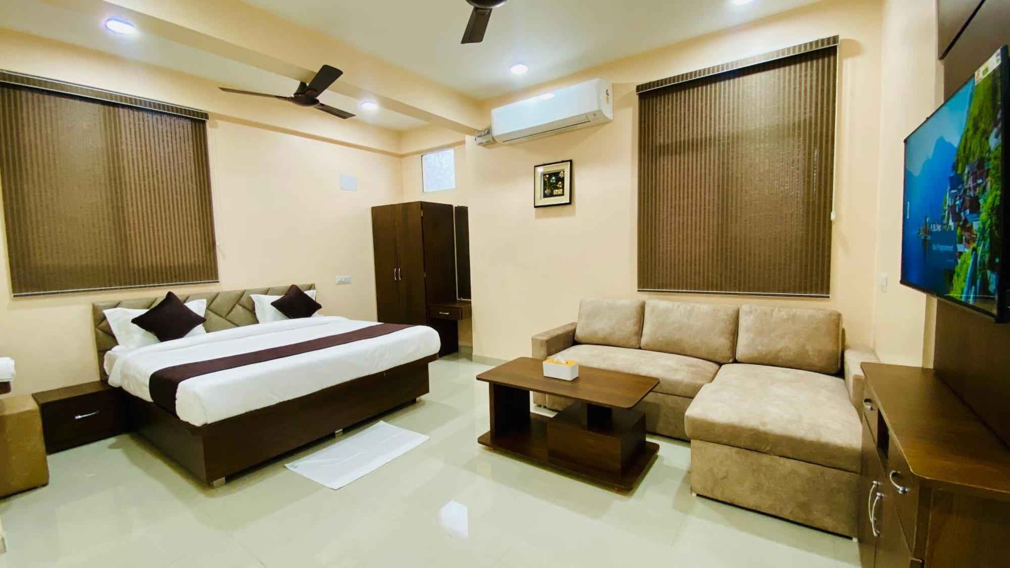 Apartment Stay10 B&m Luxury Accomdation Indore